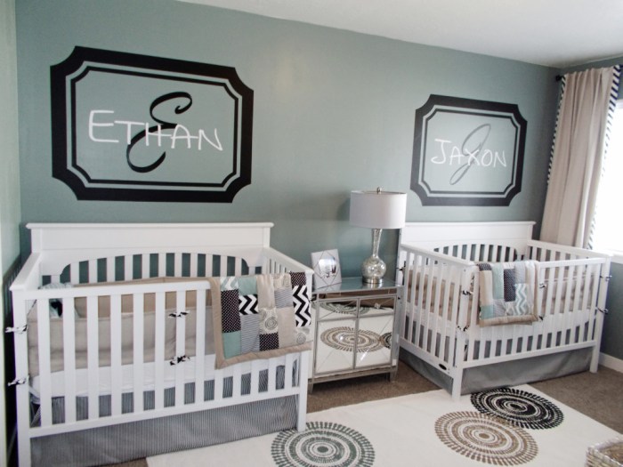 How to decorate a room 10x12 twins boys