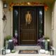 How to make a fall door decoration